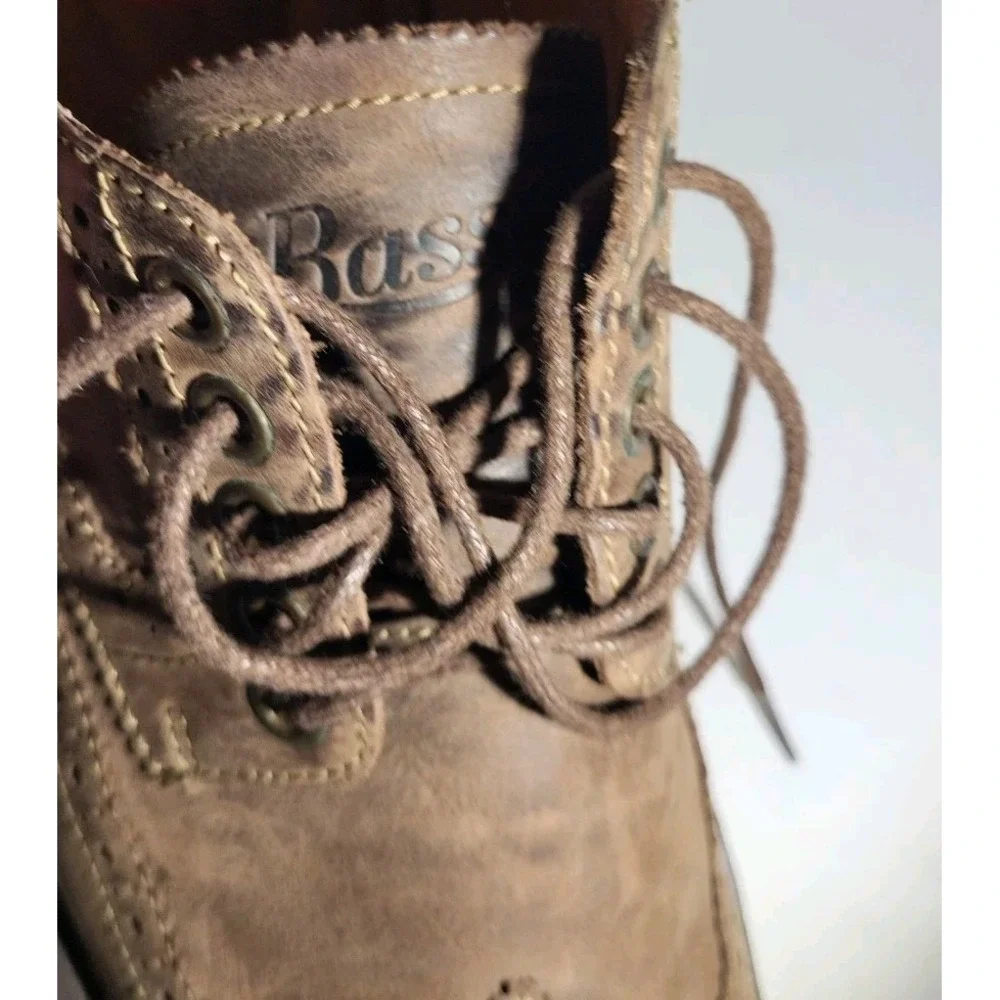 G.H. Bass & Co. Brown Wingtip Brogue Lace-Up Oxfords